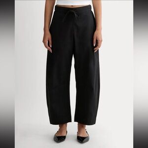 Everlane The Easy Barrel Pant in Black Medium M